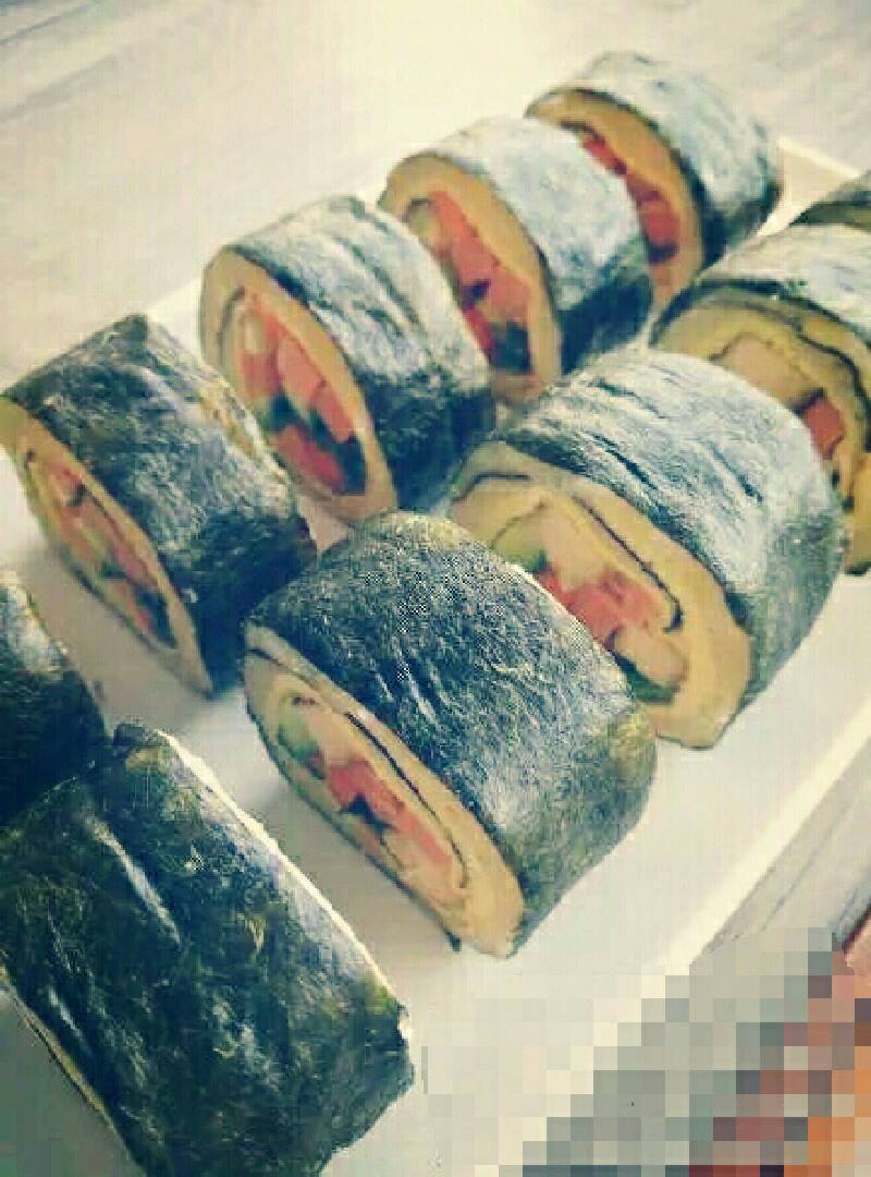 Potato and seaweed rolls