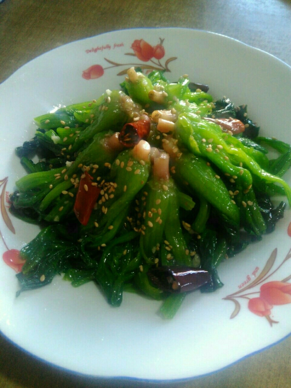 Stir-fried spinach