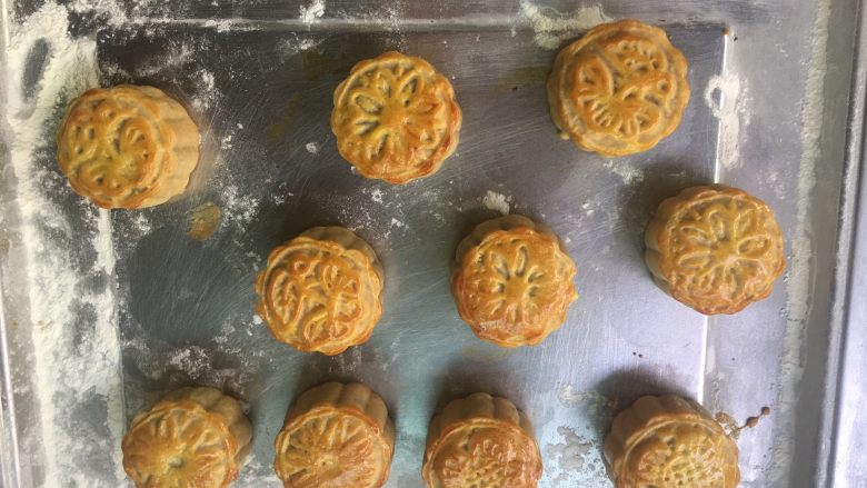 Red Bean Egg Yolk Mooncake