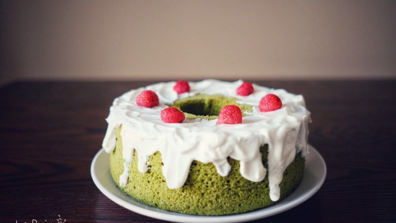 Hollow Matcha Chiffon Cake