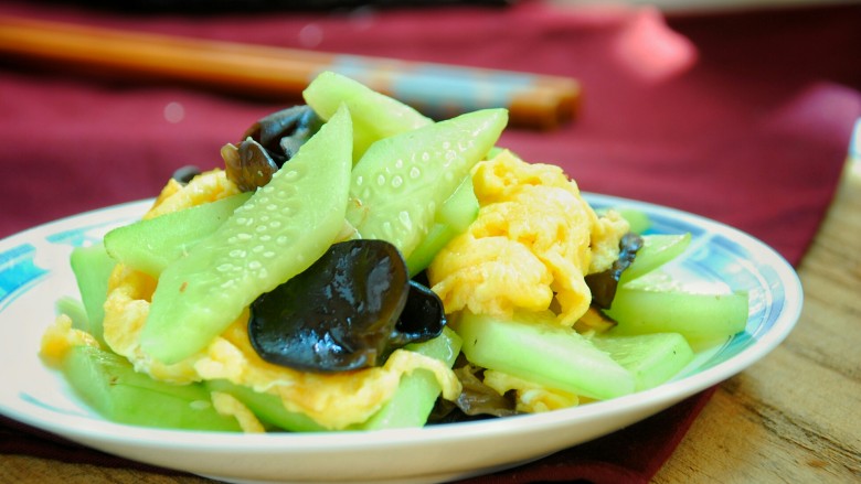 Cucumber Scrambled Eggs