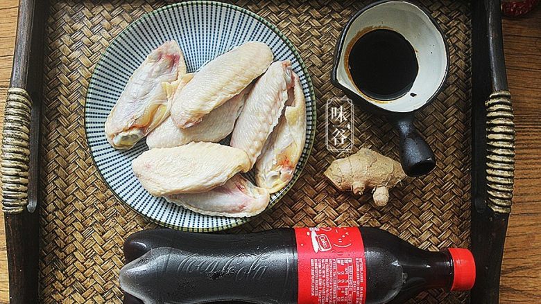 Simple and convenient rice cooker Coke chicken wings