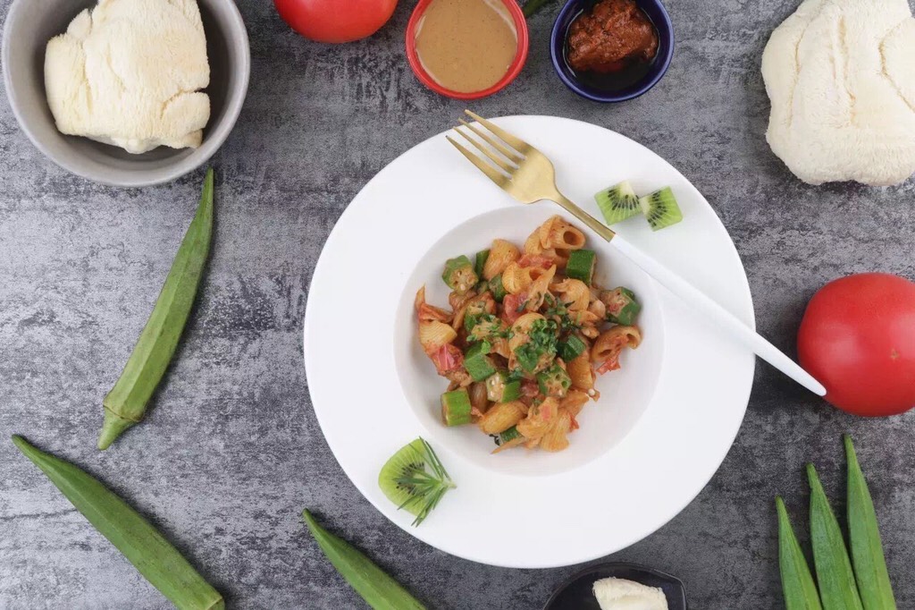 An unauthentic pasta, but so delicious that one person can eat three bowls! ?