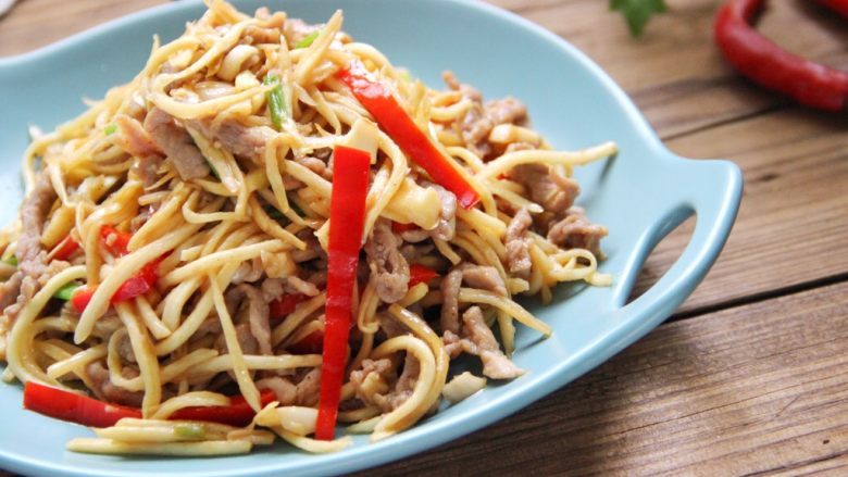 Stir-fried Shredded Pork with Wild Wild Rice