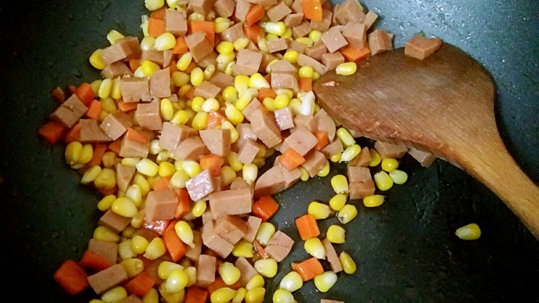 Luncheon Meat Stir-fried Mixed Vegetables