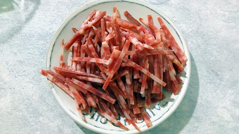 Lazy Cuisine + Red, Green, Cucumber and Red Sausage Salad