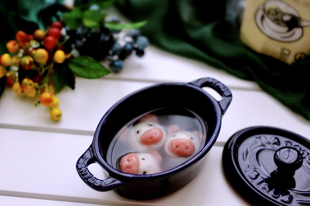 Cute Pig Black Sesame Rice Balls