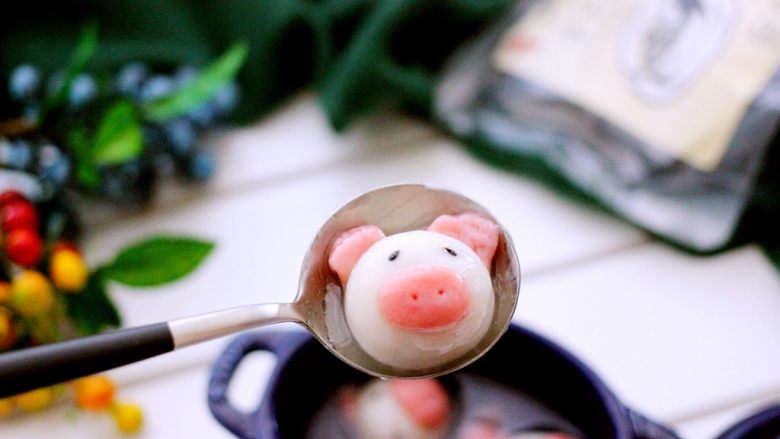 Cute Pig Black Sesame Rice Balls