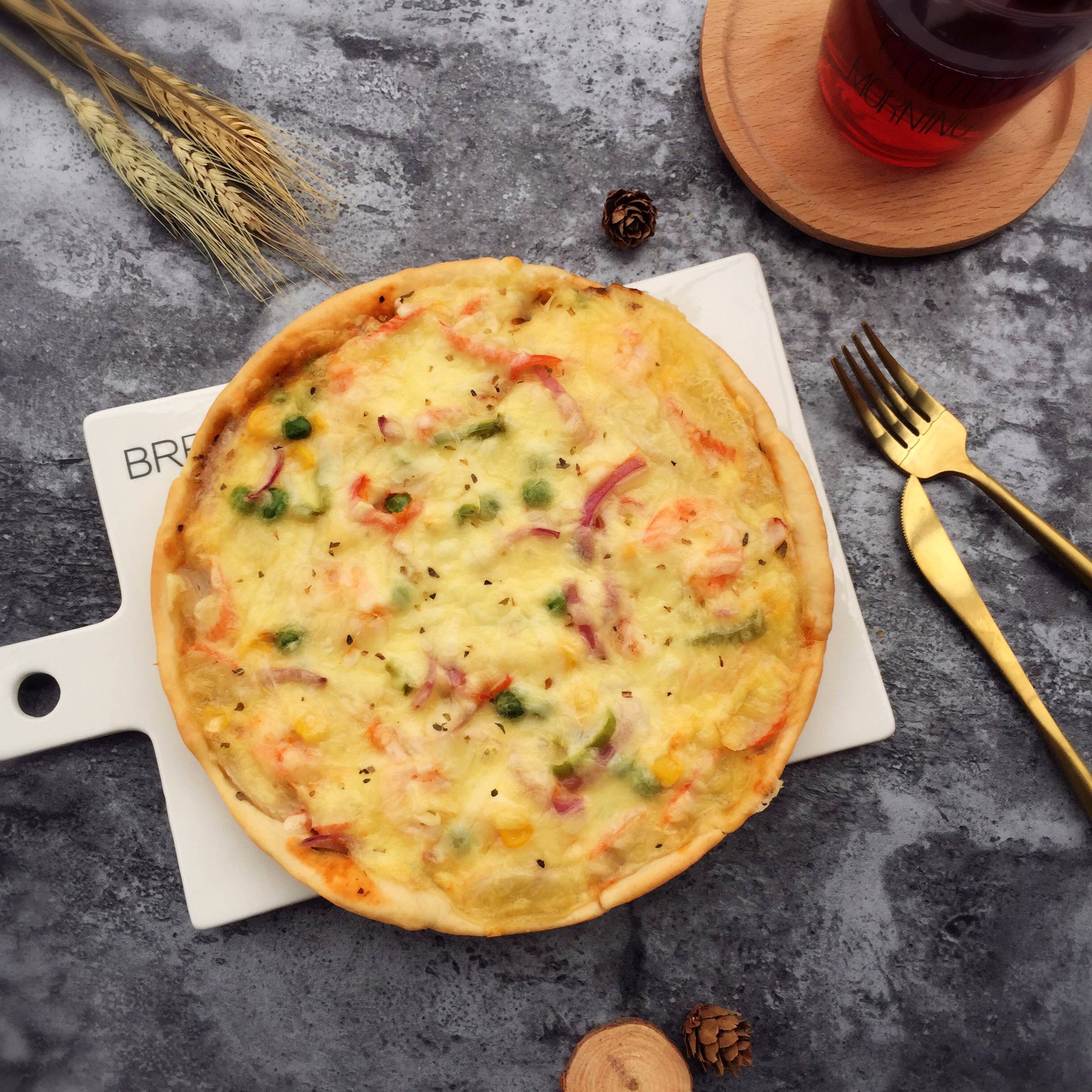 Seafood Pizza