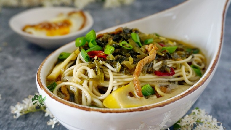 Spring Vegetable and Shredded Pork and Spring Bamboo Noodles