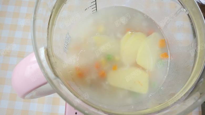 Vegetables, Quinoa and Cod Porridge