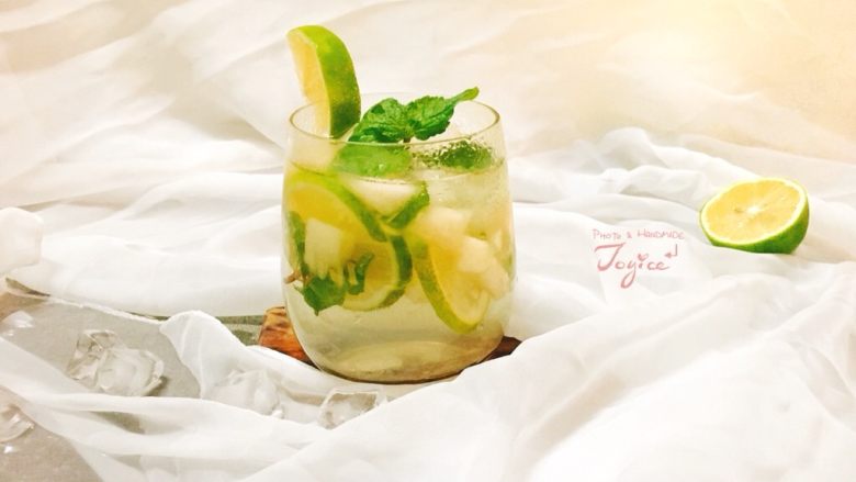 Peach Lime Mint Soda, a little refreshment in summer