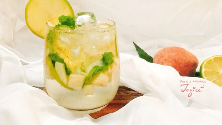 Peach Lime Mint Soda, a little refreshment in summer