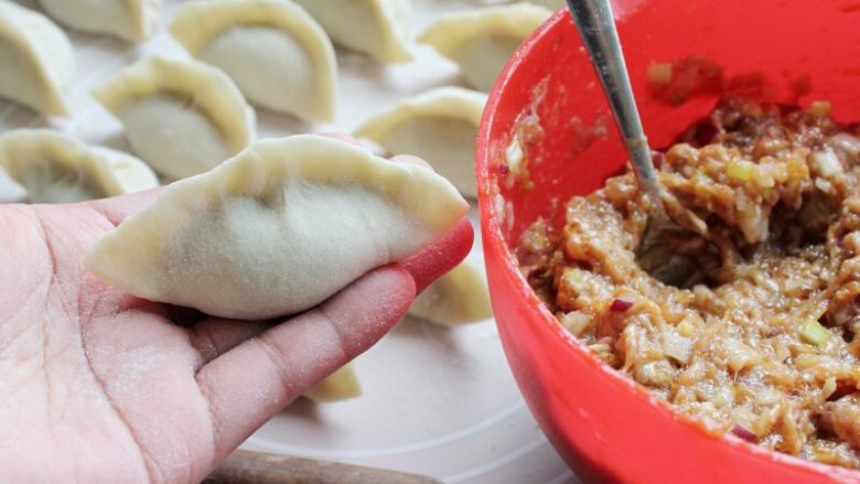 Ten flavors of juicy pork fried dumplings