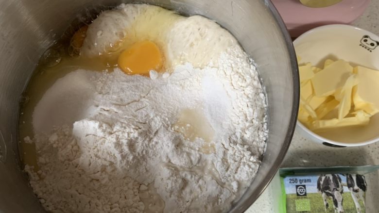 Old-fashioned bread