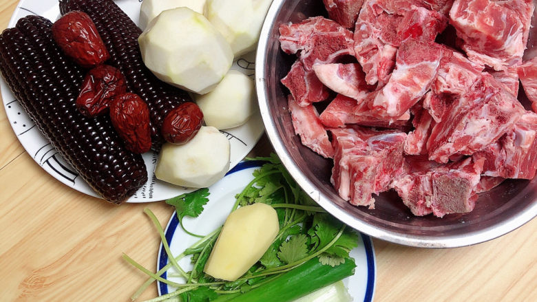 Taro Pork Ribs Soup