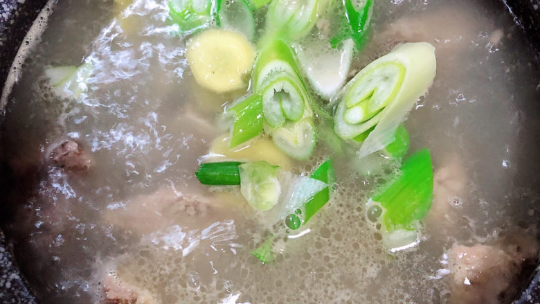 Taro Pork Ribs Soup