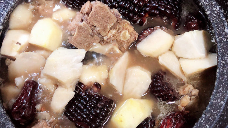 Taro Pork Ribs Soup