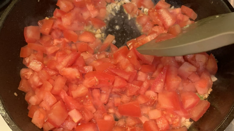 Egg and Tomato Stewed Noodles