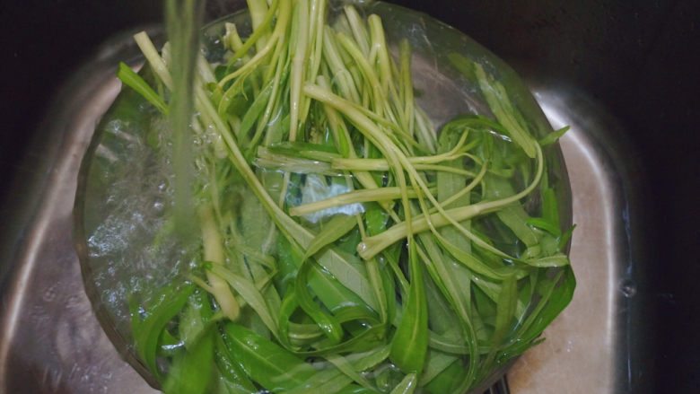 Bean curd and water spinach