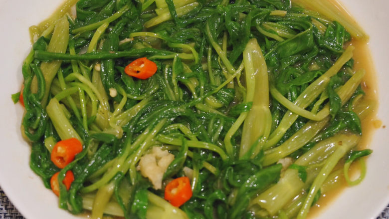 Bean curd and water spinach