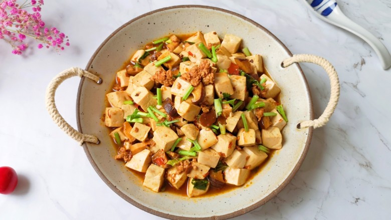 Mushrooms, Minced Pork and Tofu