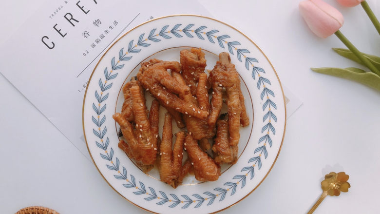 Tiger skin chicken feet