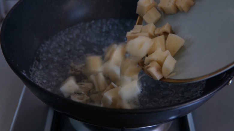 Sweet and Sour Lotus Root