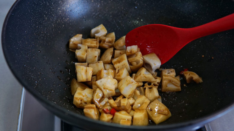 Sweet and Sour Lotus Root