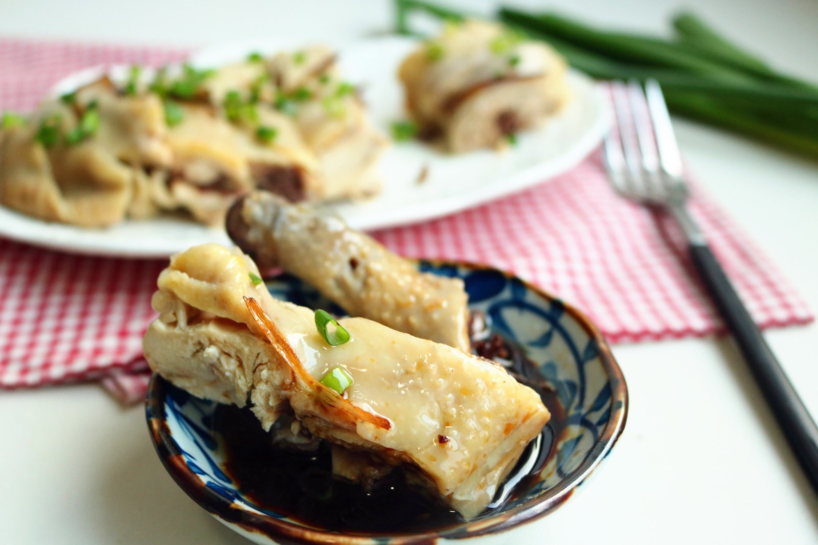 White chopped chicken with scallion oil