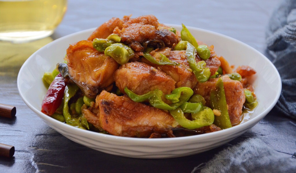 Braised Fish Nuggets with Green Beans