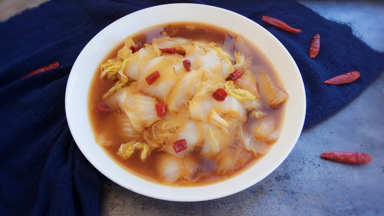 Vegetarian dishes are also crazy~vinegar cabbage