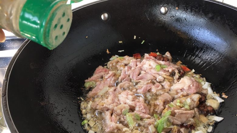 Old Tianjin Wei San Fresh Braised Noodles