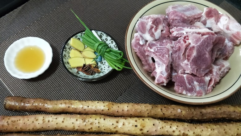 Yam Pork Ribs Soup