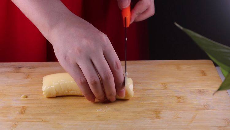 A new way to eat steamed tofu, the texture is tender, smooth and delicious