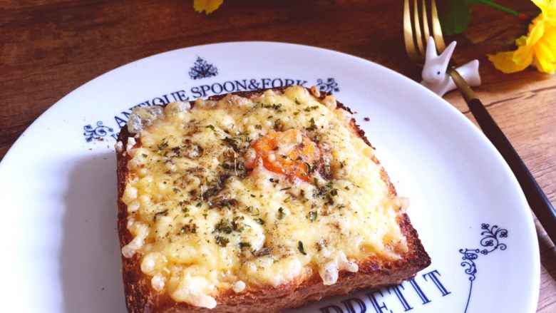 Breakfast + Egg Cheese Toast Bread