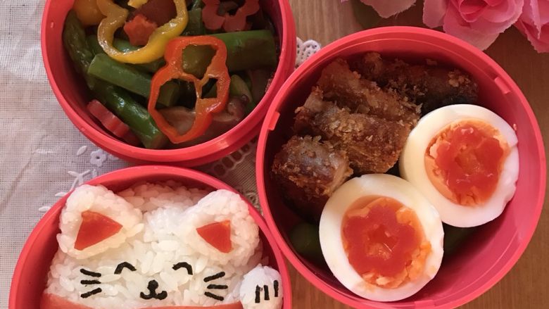 Lucky Cat Bento/Rice Ball