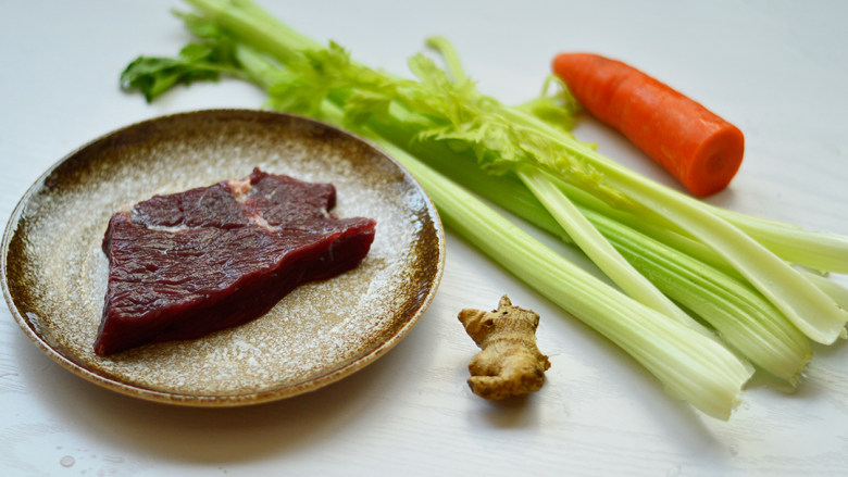 Fried Beef with Celery