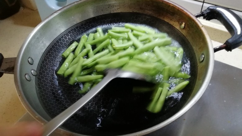 Plumb vegetables and green beans