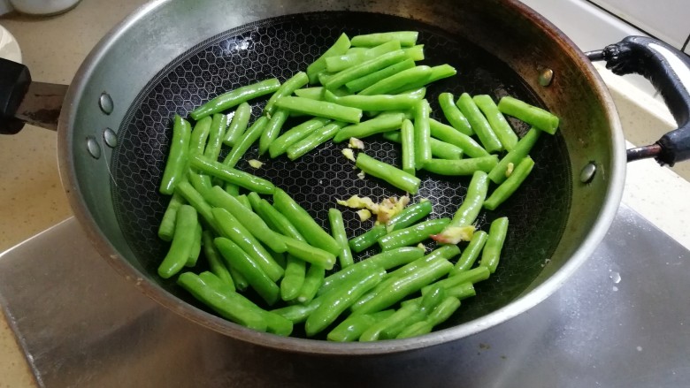 Plumb vegetables and green beans