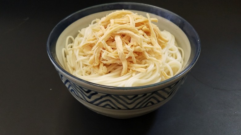 Chicken Shredded Cold Noodles