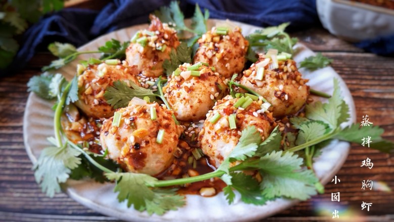 Steamed Chicken Breast and Shrimp Meatballs - Who said you can only eat boiled chicken breast if you want to stay fit? 