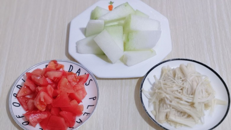 Sour and sweet appetizer ~ Tomato Enoki Mushroom and Winter Melon Soup