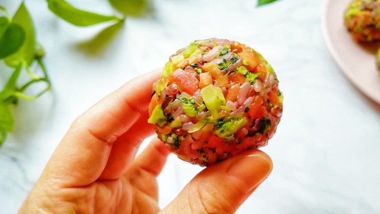 Multigrain and vegetable rice balls