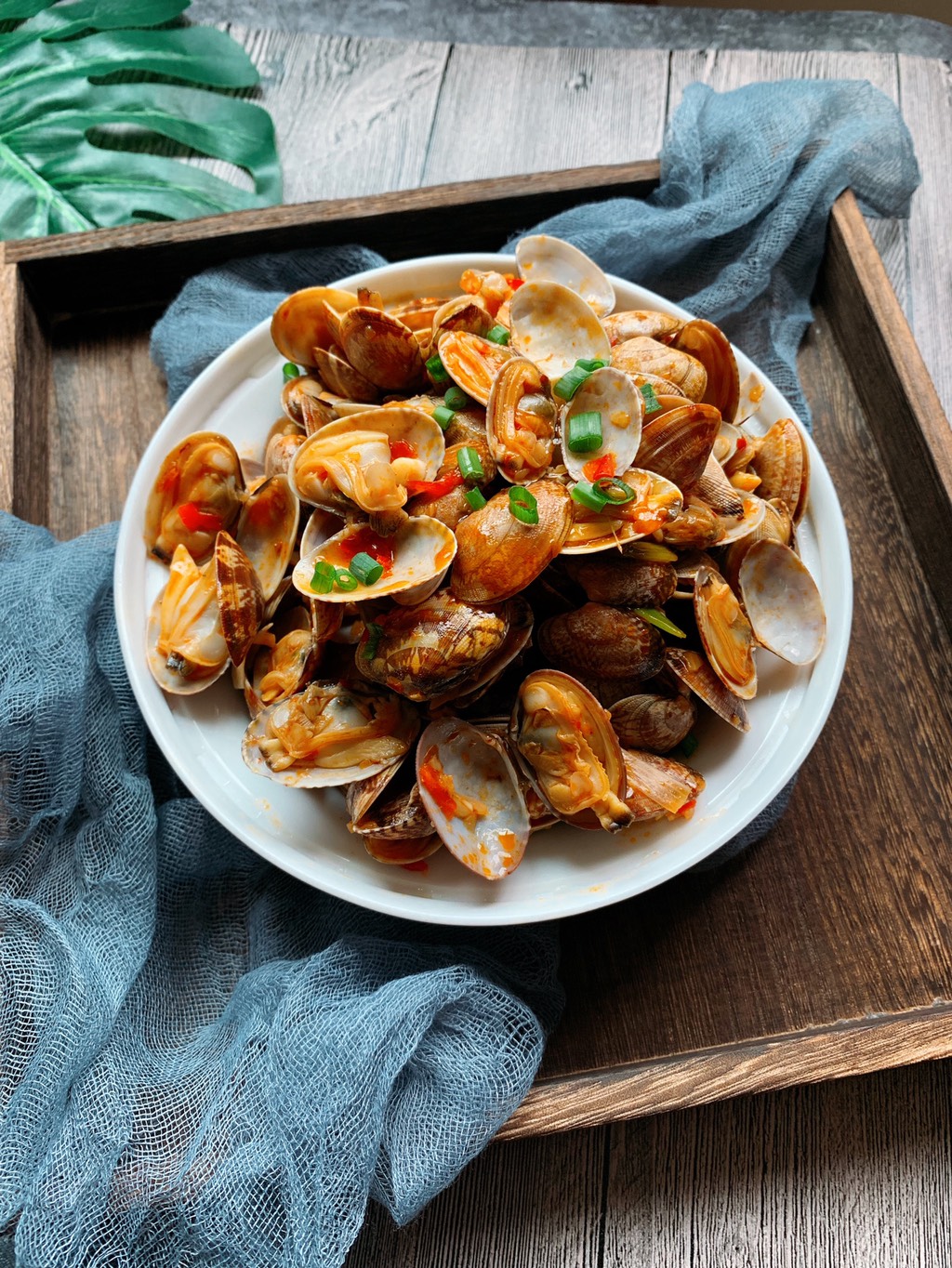 Spicy fried clams