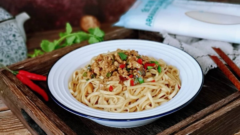 Meat Sauce Noodles