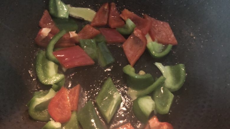 Stir-fried Colorful Peppers