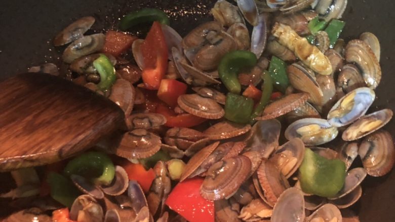 Stir-fried Colorful Peppers