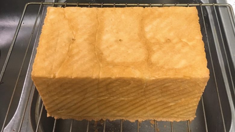 Super soft brushed toast [one-time fermentation]