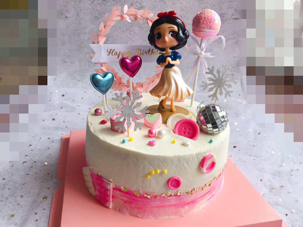 snow white cake